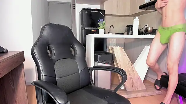 im jero online show from 11-04-25, 09:07