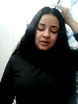 Emmy   online show from 11-18-25, 03:43