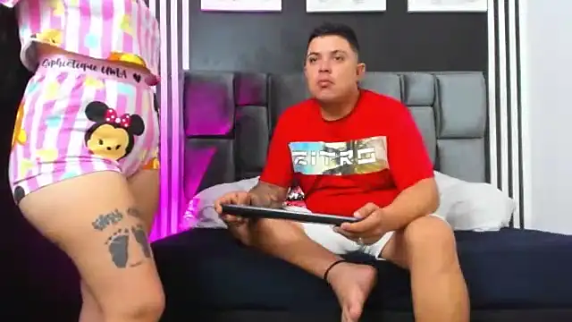 Hornycouple Hot online show from 10-01-25, 01:04