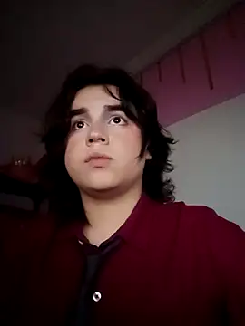 Snapshot of damienbeltmonth chatting on 10-01-25, 07:02 damienbeltmonth online show from 10-01-25, 07:02