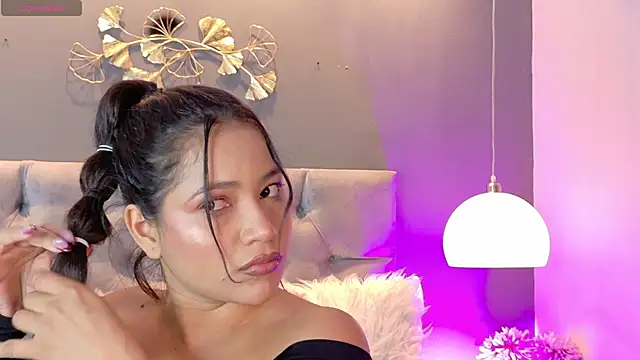 Snapshot of kendalFox_ chatting on 01-17-26, 02:59 kendalFox online show from 01-17-26, 02:59