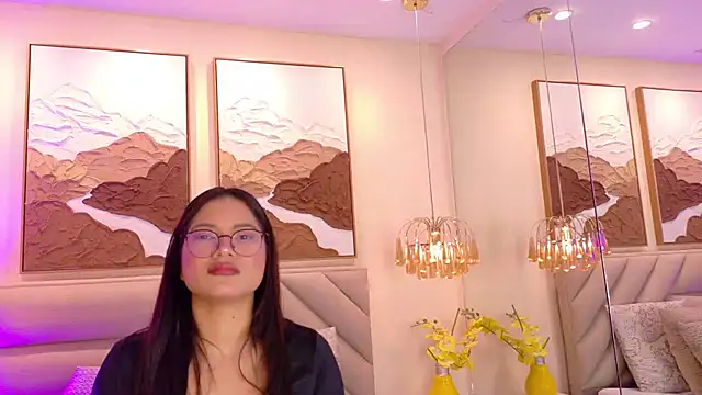 kendalFox  online show from 11-07-25, 01:43