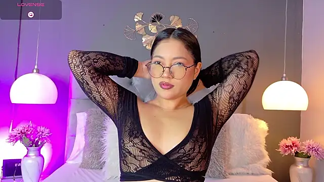 kendalFox  online show from 03-05-26, 12:07