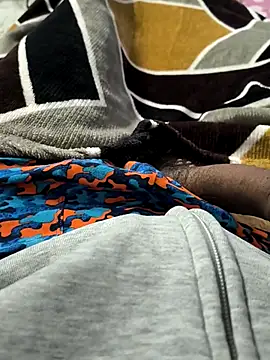 bigdick lickingexpert08 online show from 11-25-25, 08:20