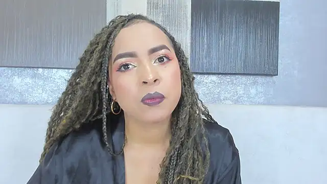 Snapshot of Lucia_jane chatting on 06-08-26, 01:28 Lucia jane online show from 06-08-26, 01:28