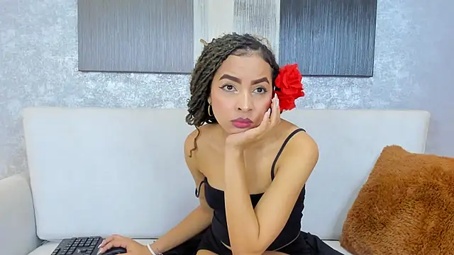 Snapshot of Lucia_jane chatting on 06-17-26, 08:19 Lucia jane online show from 06-17-26, 08:19