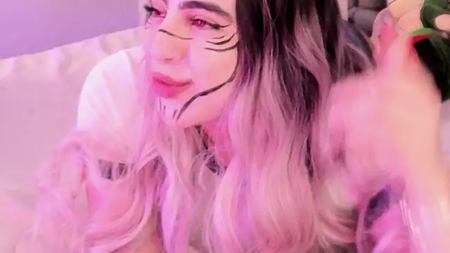 Camila Matinez  online show from 03-27-26, 01:25