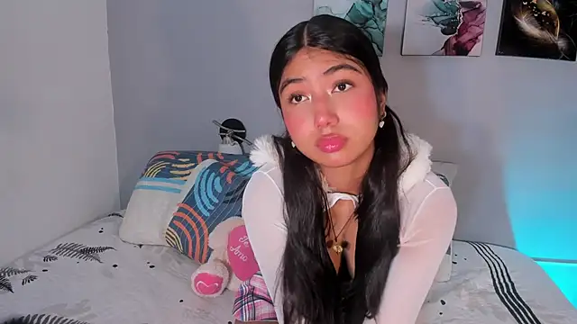 KimTayloor1 online show from 11-07-25, 07:51