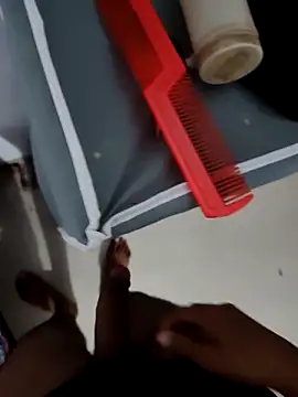 Snapshot of riyaroy087 chatting on 02-21-26, 09:33 riyaroy087 online show from 02-21-26, 09:33