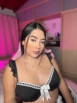 Emiily Moore1 online show from 05-26-26, 01:15