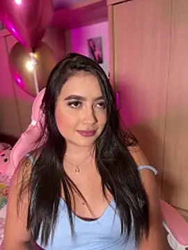 Emiily Moore1 online show from 02-04-26, 12:27