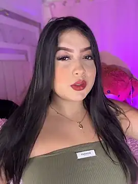 Emiily Moore1 online show from 10-07-25, 08:10