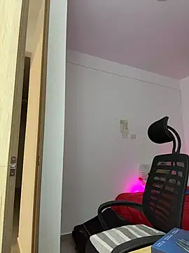 aliciia 23 online show from 03-17-26, 02:58