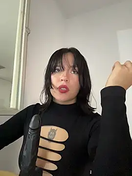 aliciia 23 online show from 11-08-25, 09:18