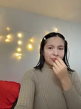 aliciia 23 online show from 12-05-25, 08:39