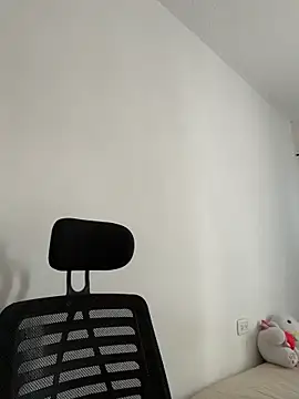 aliciia 23 online show from 11-16-25, 08:46