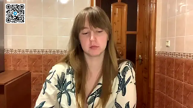 MaroonMoon  online show from 10-30-25, 08:28