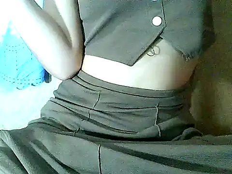 Snapshot of pinay-momm1682 chatting on 12-18-25, 09:51 pinay-momm1682 online show from 12-18-25, 09:51