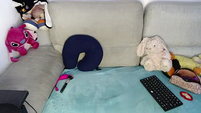 Raycatt1 online show from 11-12-25, 01:59