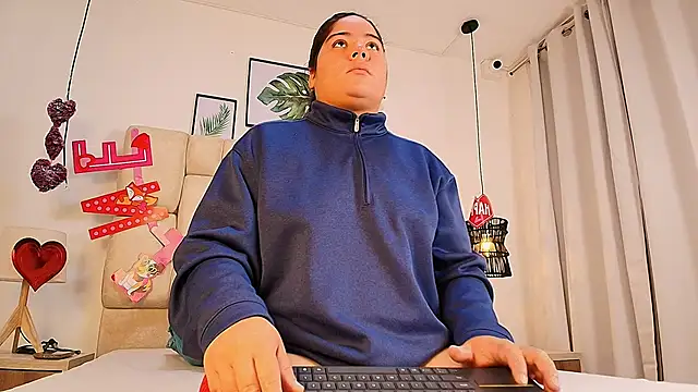 elizawiliamst online show from 09-19-25, 12:20