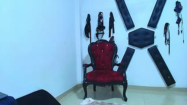 Adonis artemis online show from 11-13-25, 03:49