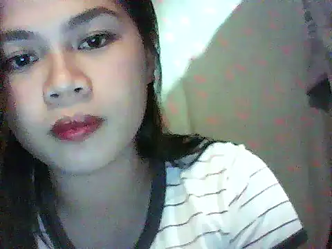 Snapshot of Zachariah_05 chatting on 10-07-25, 11:11 Zachariah 05 online show from 10-07-25, 11:11