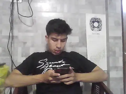 Twinksecret  online show from 04-10-26, 05:25