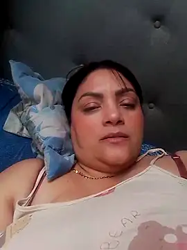 tiffany Johnson1 online show from 04-10-26, 06:26