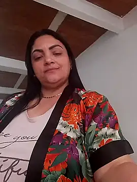 Snapshot of tiffany_Johnson1 chatting on 10-03-25, 01:45 tiffany Johnson1 online show from 10-03-25, 01:45