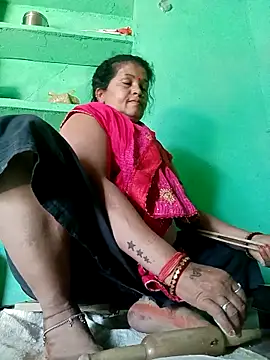 Manavi x online show from 05-09-26, 04:27