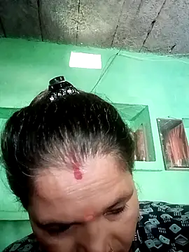 Manavi x online show from 10-18-25, 08:16