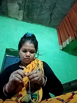 Manavi x online show from 04-13-26, 01:09