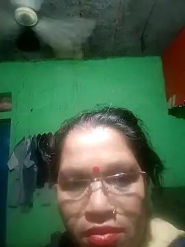 Manavi x online show from 04-11-26, 12:29