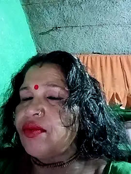 Manavi x online show from 05-10-26, 04:09