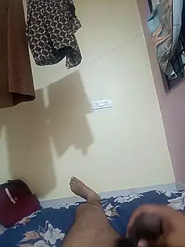 bobby3374 online show from 10-02-25, 05:27