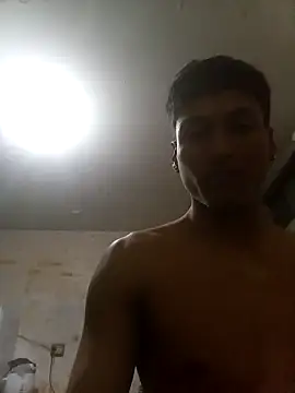 Bebicho14 online show from 09-23-25, 04:19