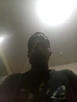 Bebicho14 online show from 10-05-25, 08:05