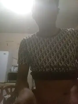 Bebicho14 online show from 11-22-25, 05:28