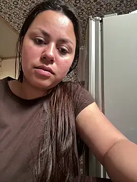 camila-titis online show from 05-10-26, 08:00