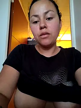 camila-titis online show from 03-15-26, 07:32