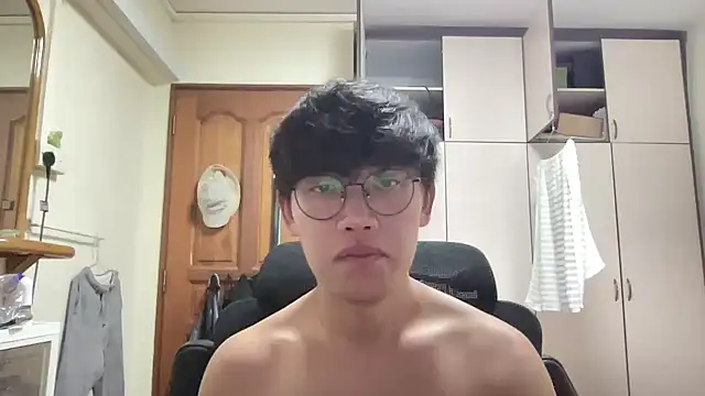 Passionatetwink2 online show from 06-21-26, 08:53