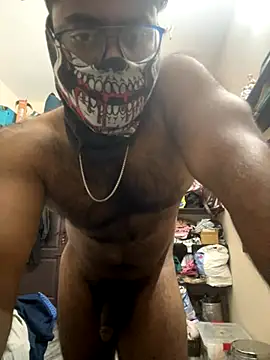 DJLOVE280825 online show from 12-18-25, 11:30