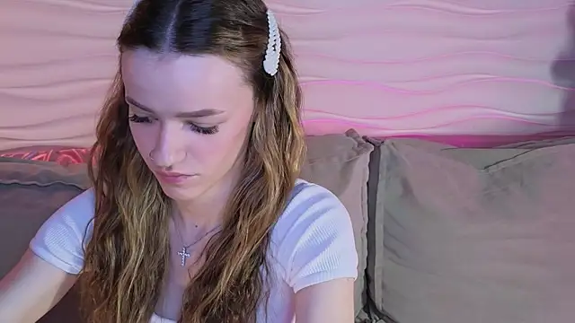 E l i z e  online show from 07-03-26, 05:36
