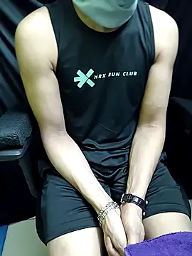 chocolate alone online show from 11-17-25, 08:18