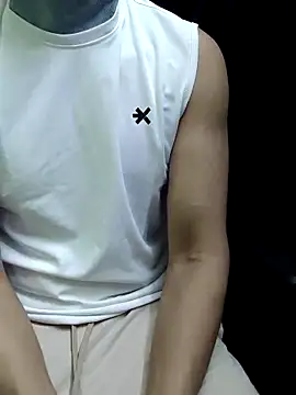 chocolate alone online show from 11-04-25, 07:12