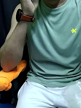 chocolate alone online show from 10-12-25, 06:37