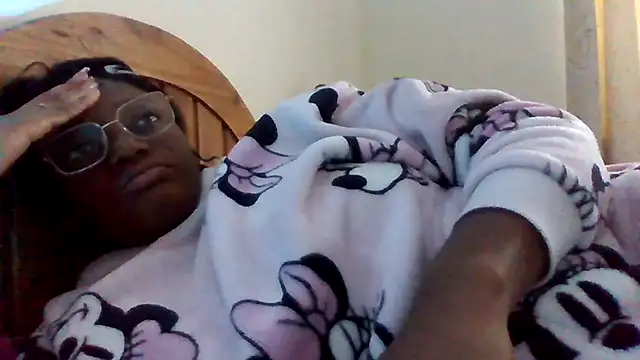 SexyGemBeautyX online show from 11-30-25, 01:01