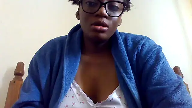 Snapshot of SexyGemBeautyX chatting on 09-13-25, 05:24 SexyGemBeautyX online show from 09-13-25, 05:24