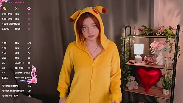 AnnieKim  online show from 03-29-26, 03:46