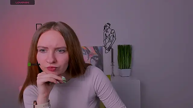 mila glow1 online show from 10-01-25, 07:29